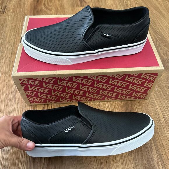 VANS off the wall black leather slip on shoes sneakers women’s 7.5 new - Picture 1 of 6